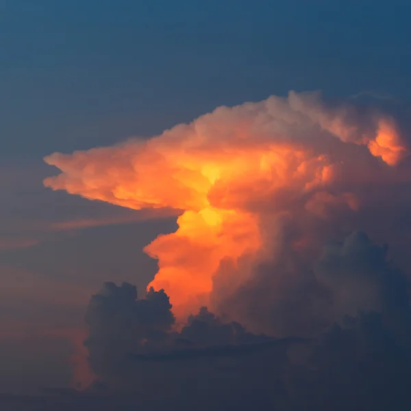 Clouds. sky with clouds before and during sunset — Stock Photo, Image