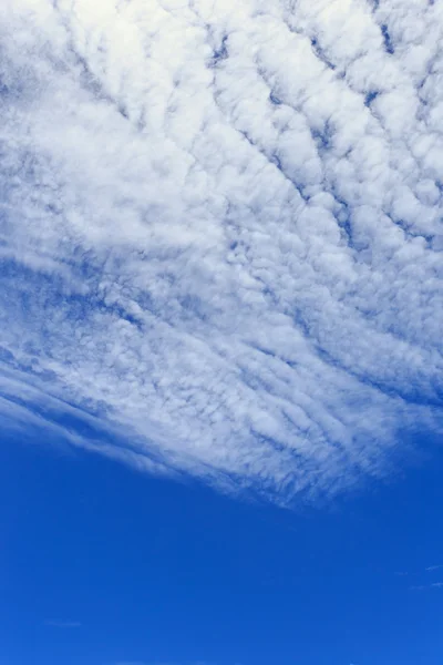 Blue sky with cloud — Stock Photo, Image