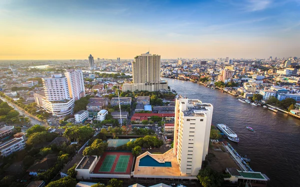 Bangkok city from high view with Chao Praya river — Stock Photo, Image
