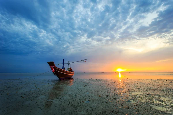 Puesta de sol en la isla de Samui, Tailandia — Foto de Stock