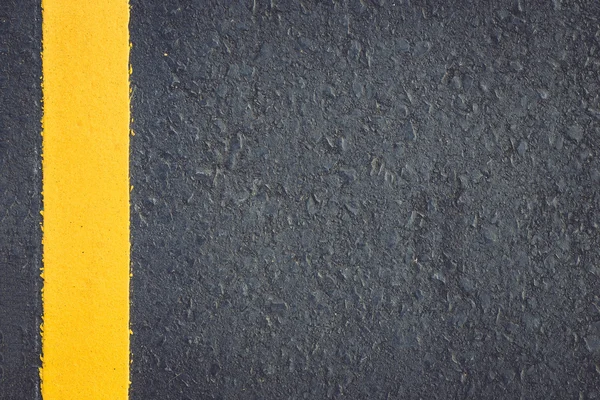 Camino de asfalto con franja —  Fotos de Stock