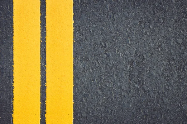 Camino de asfalto con rayas —  Fotos de Stock