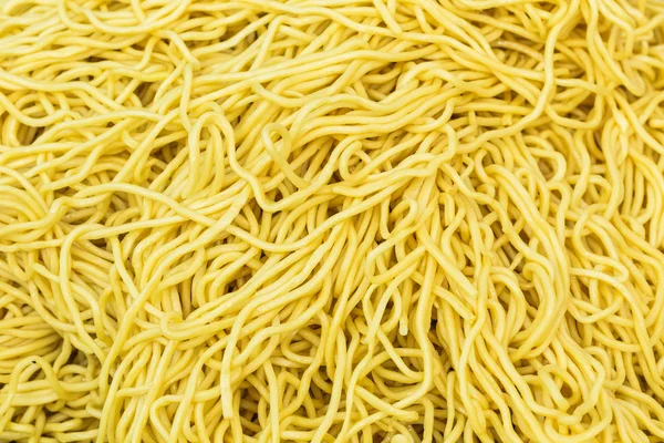 Fideos amarillos tradicionales —  Fotos de Stock