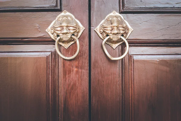 Porte en bois chinoise — Photo