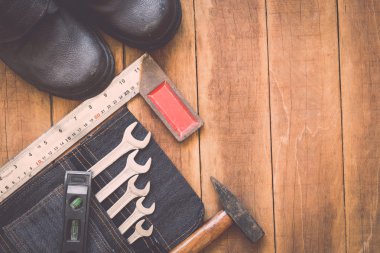 çeşitli iş araçları