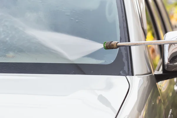 Car washing with water jet — Stock Photo, Image