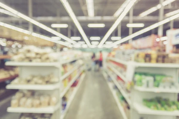 Clients qui font du shopping en Supermarché — Photo