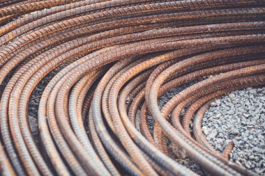 Kirli çelik çubuklar