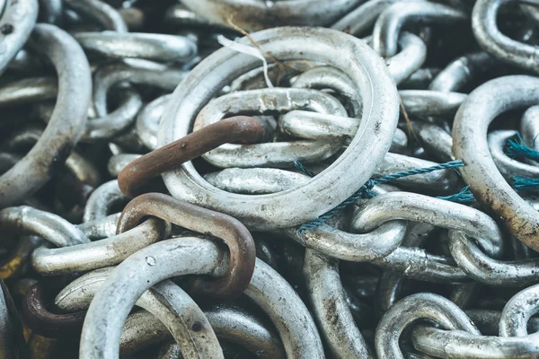 Old rusty chains — Stock Photo, Image