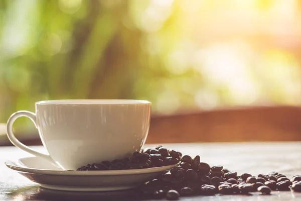 Tazza da caffè sul tavolo — Foto Stock