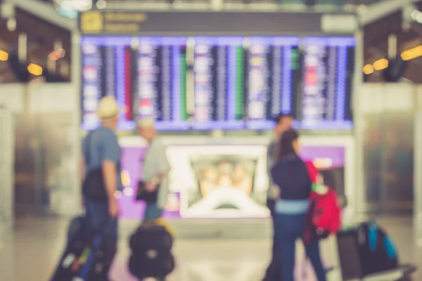 Blurred people in the airport — Stock Photo, Image