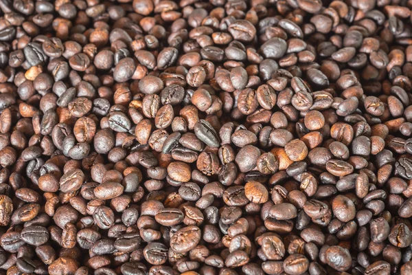 パターン黒ロースト コーヒー豆のテクスチャと背景 — ストック写真