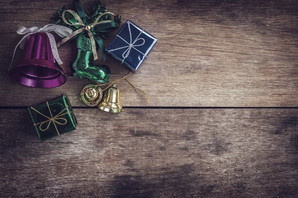 Décoration de Noël sur vieux planches en bois — Photo