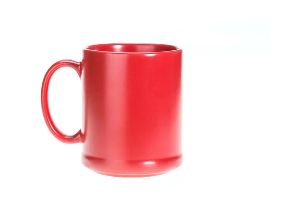Пустой керамической чашки кофе изолированы на белом фоне — стоковое фото