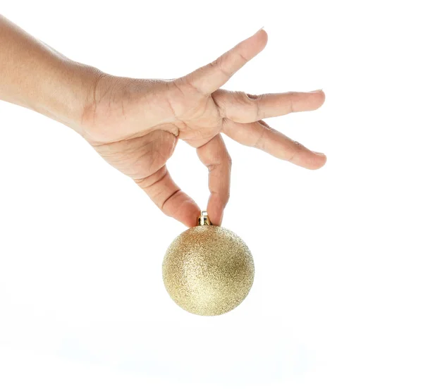 Mano celebración de la bola de Navidad aislado sobre fondo blanco — Foto de Stock