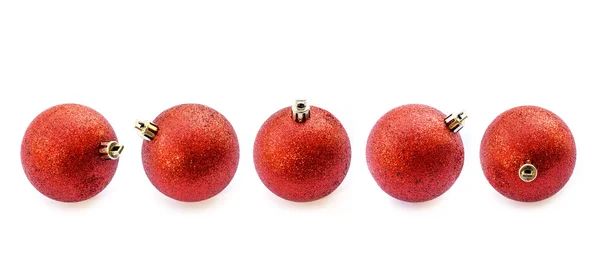 Ensemble de boule de Noël rouge isolé sur blanc — Photo