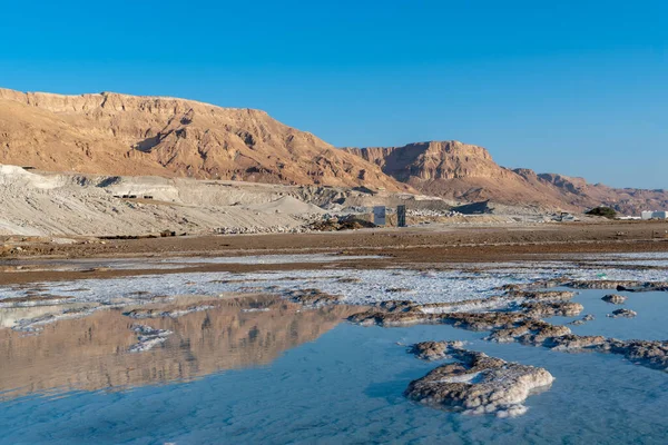 イスラエルの早朝に山と死海の風景 — ストック写真