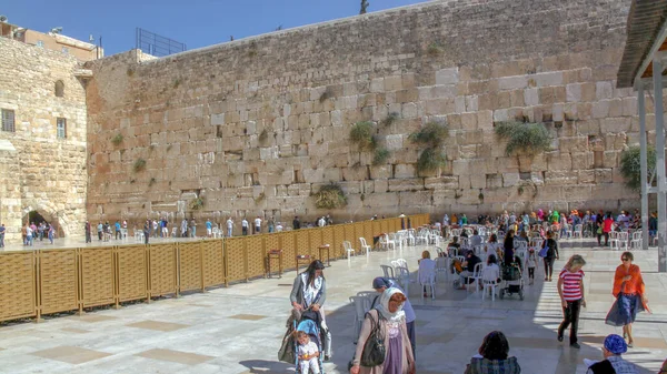 イスラエルの旧市街の有名な嘆きの壁 — ストック写真