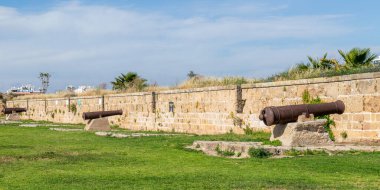 Napoleon 'un topları Acre' deki Doğu Duvarı Güvertesi 'nde, Akko İsrail' de. 
