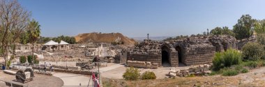 Bahis Shean, İsrail 'deki Beit Shean Ulusal Parkı' ndaki harabelerin panoramik genel değerlendirmesi.