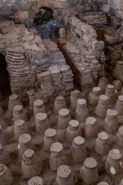 İsrail 'deki Beit He' an 'da batı hamamının ısıtma sistemi..