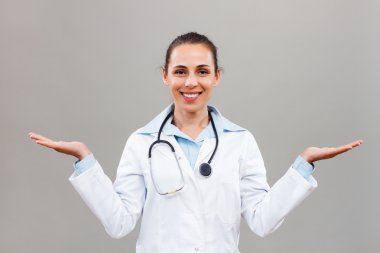 Holding, bir şey sunmak doktor