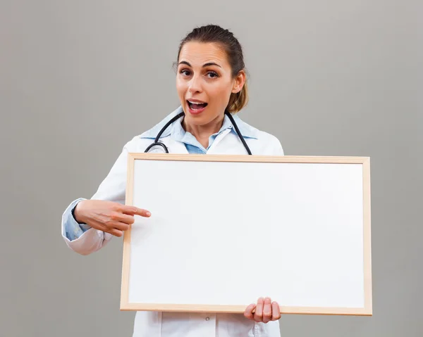 Bella medico femminile — Foto Stock