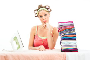 Ev hanımı çok fazla çamaşır yıkama üzücü