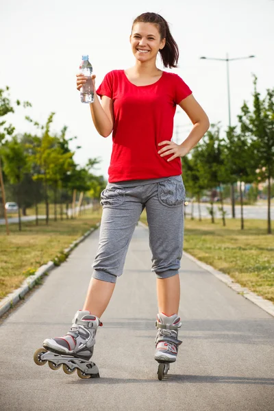 Girl drinking water — Stock Photo, Image