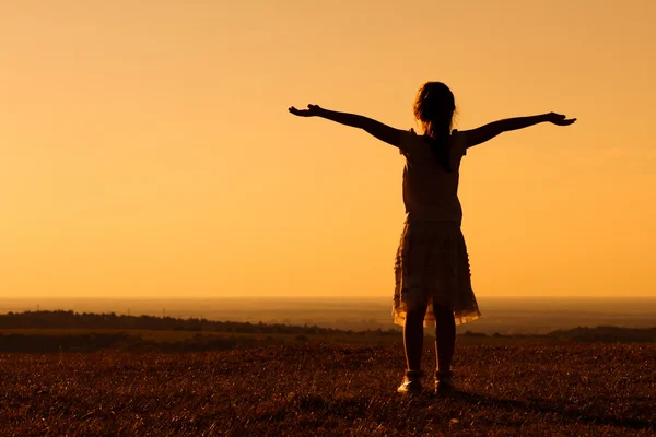 Menina na natureza — Fotografia de Stock