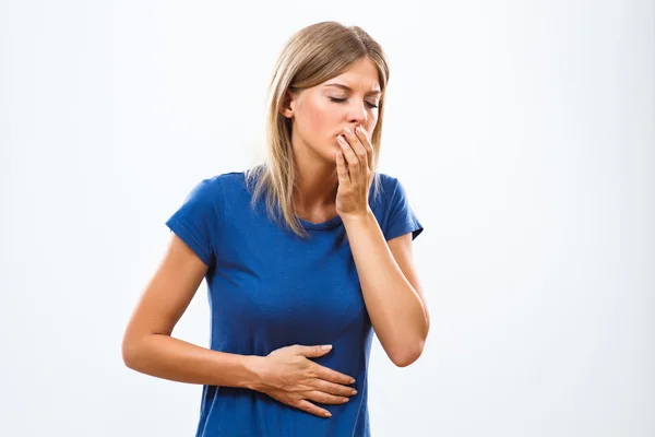 Jonge vrouw gevoel ziek — Stockfoto