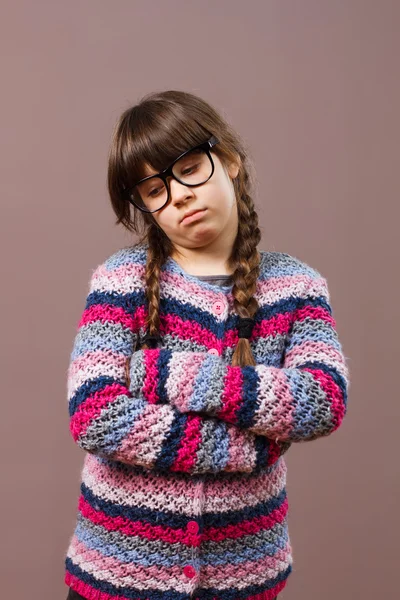 Piccola ragazza triste — Foto Stock