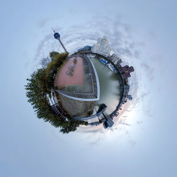 Lilla planet panorama av Medienhafen i Düsseldorf, Tyskland Royaltyfria Stockfoton