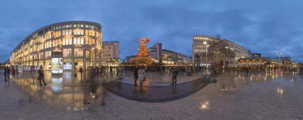 Рождественское освещение в Ганновере — стоковое фото