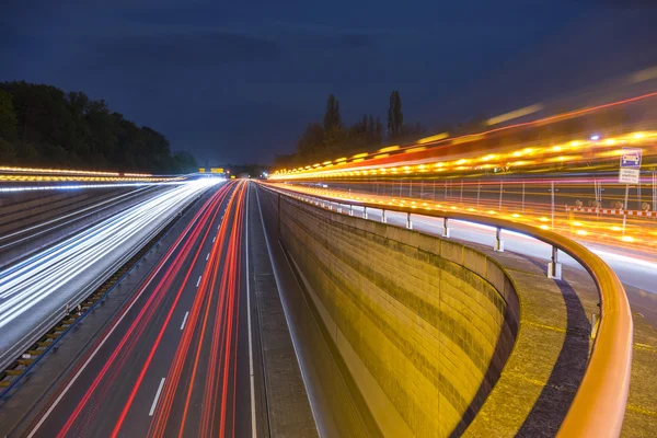 Highway A37 i Hannover på kvällen — Stockfoto