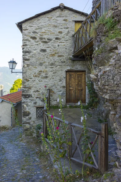 Antiguo pueblo medieval de Triora en Italia —  Fotos de Stock