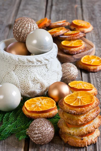 Christmas cookies with tangerine — Stock Photo, Image