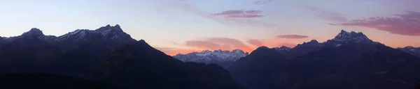 Mountain Range Dawn — Stock Photo, Image