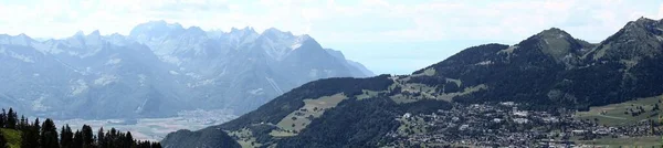 Panoramablick Auf Bergketten — Stockfoto