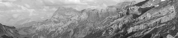 Вид Скелястий Гірський Хребет — стокове фото