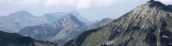 Utsikt Över Bergskedja — Stockfoto