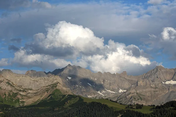 Альпійський Пейзаж Влітку — стокове фото