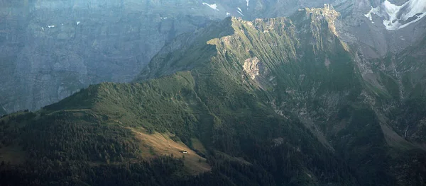 Blick Auf Einen Bergrücken Sommer — Stockfoto