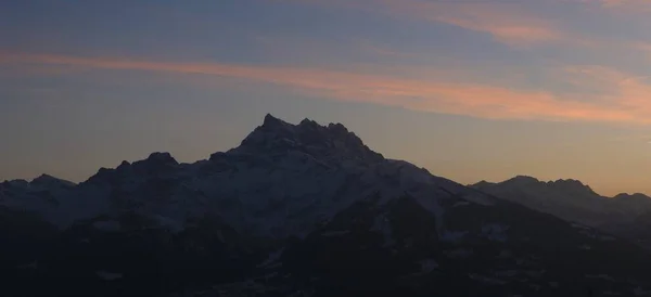 Blick Auf Einen Berg Bei Sonnenuntergang — Stockfoto