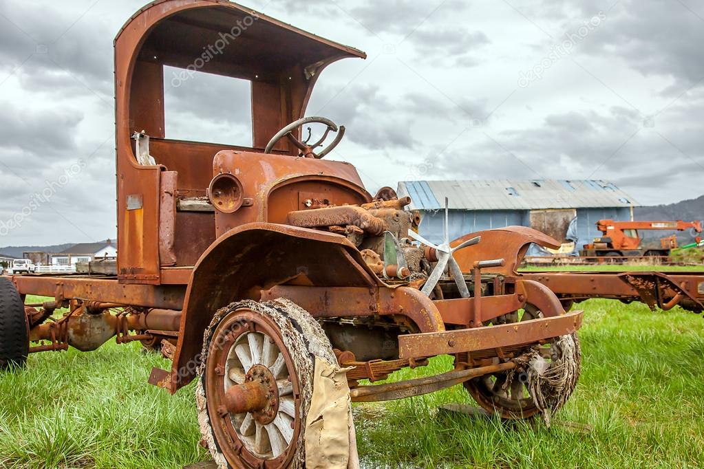 Vintage car in Oregon
