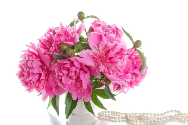 Bukiet różowych piwonii — Zdjęcie stockowe
