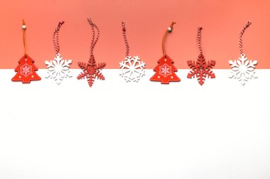 Yılbaşı kartı ve yeni yıl süslemeleri. Boşluğu kopyala. 