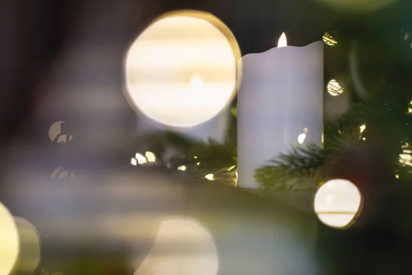 Selective Focus Burning Candle Christmas Decoration Light Bokeh Close — Stock Photo, Image