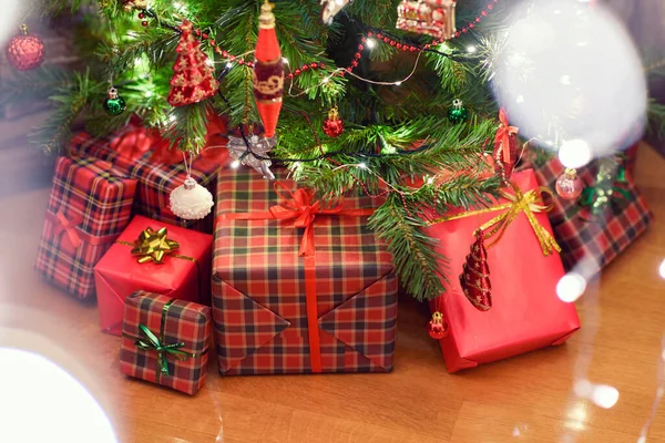 Lot Gift Boxes Christmas Tree Bokeh Light Presents Family — Stock Photo, Image