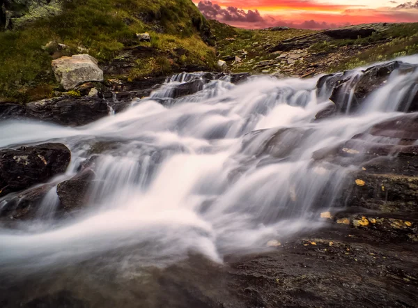 Wasserfall in val cenis — Stockfoto